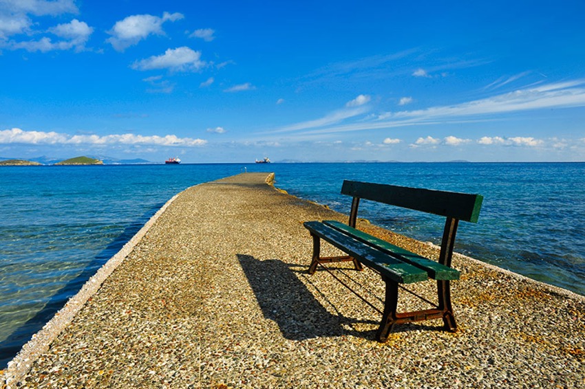 sea-lines.jpg