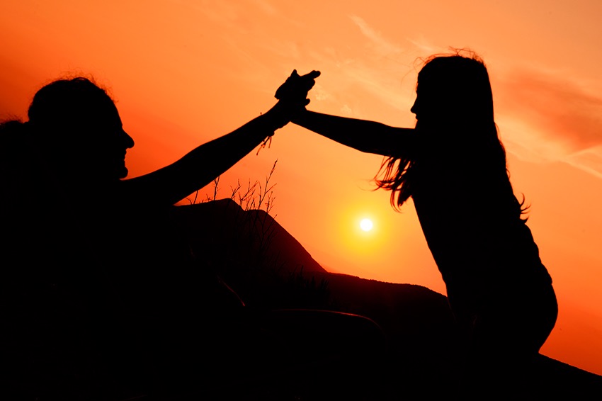 family-memories-sunsets.jpg