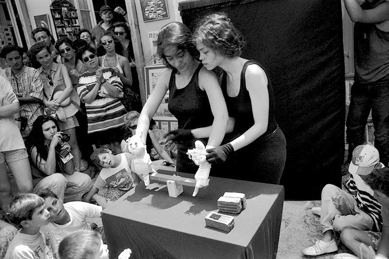 international-puppet-festivalYDRA.jpg