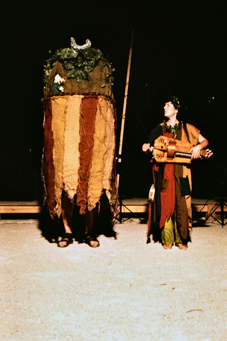 252_Hydra---international-puppets-theatre-web.jpg